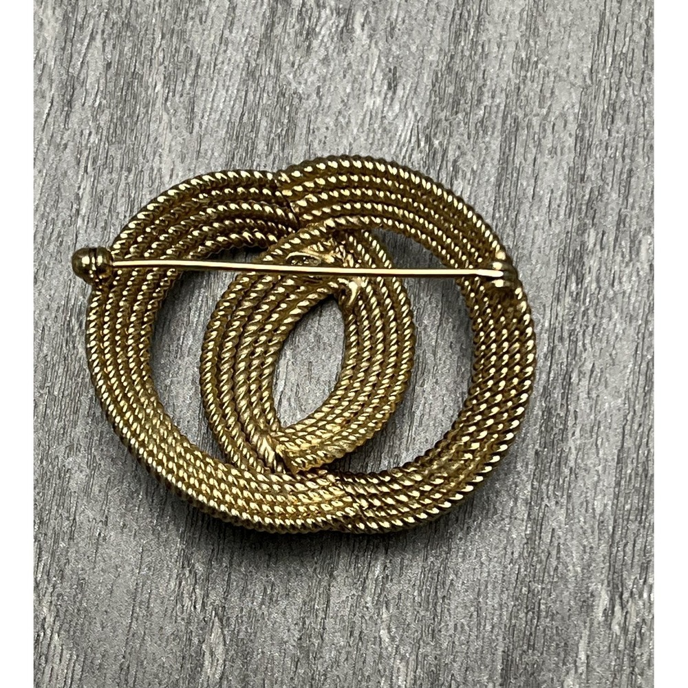 VTG Wells 1/20 12K Gold Filled Interlocking Rope Circle Brooch Pin - Picture 3 of 7